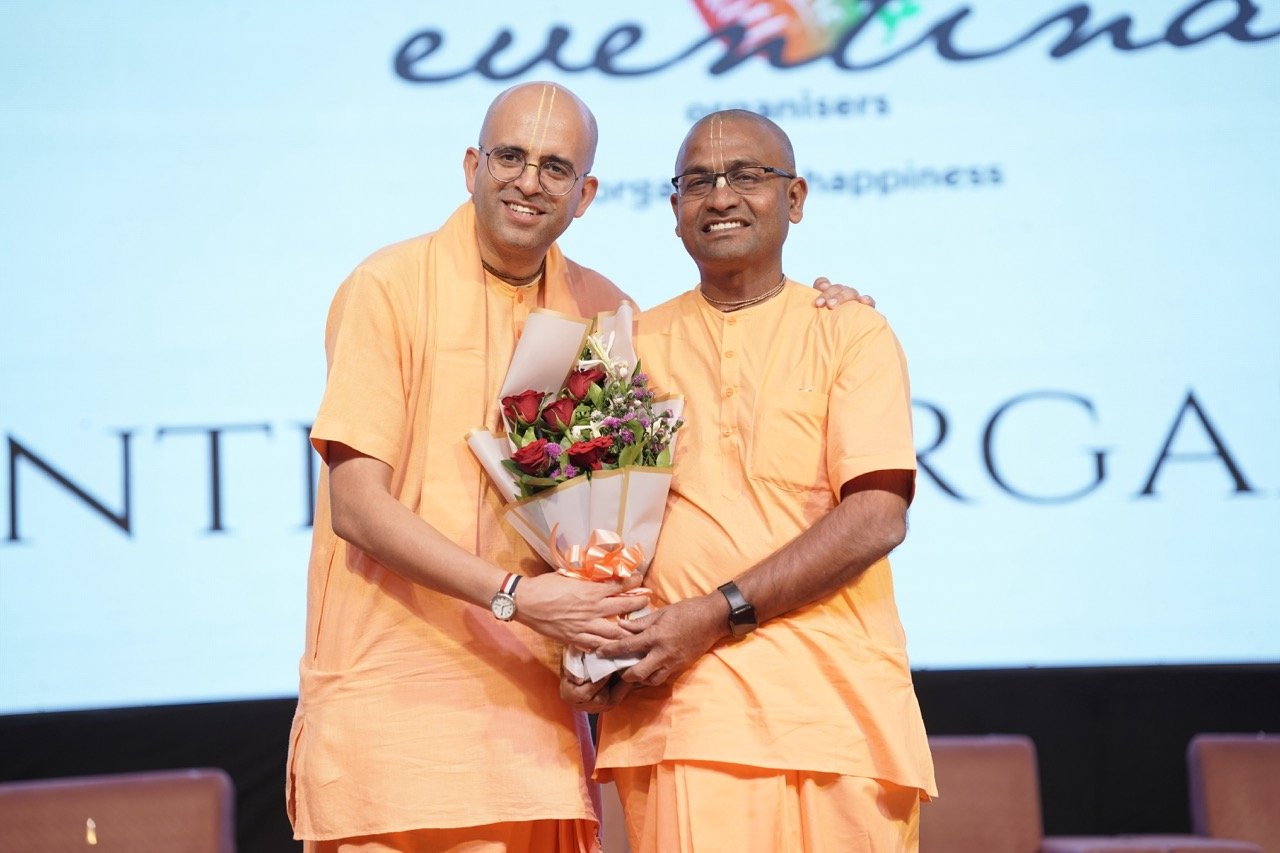 Yugal Prem Das book launch event at ISKCON Latur